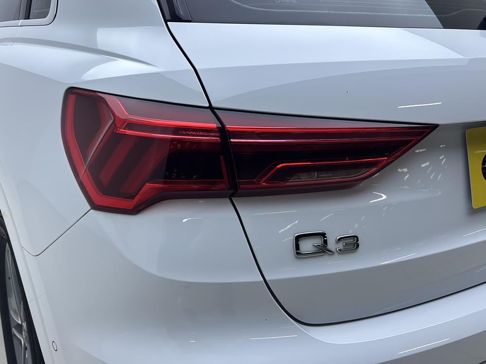 Audi Audi Q3