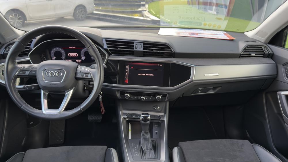 Audi Audi Q3