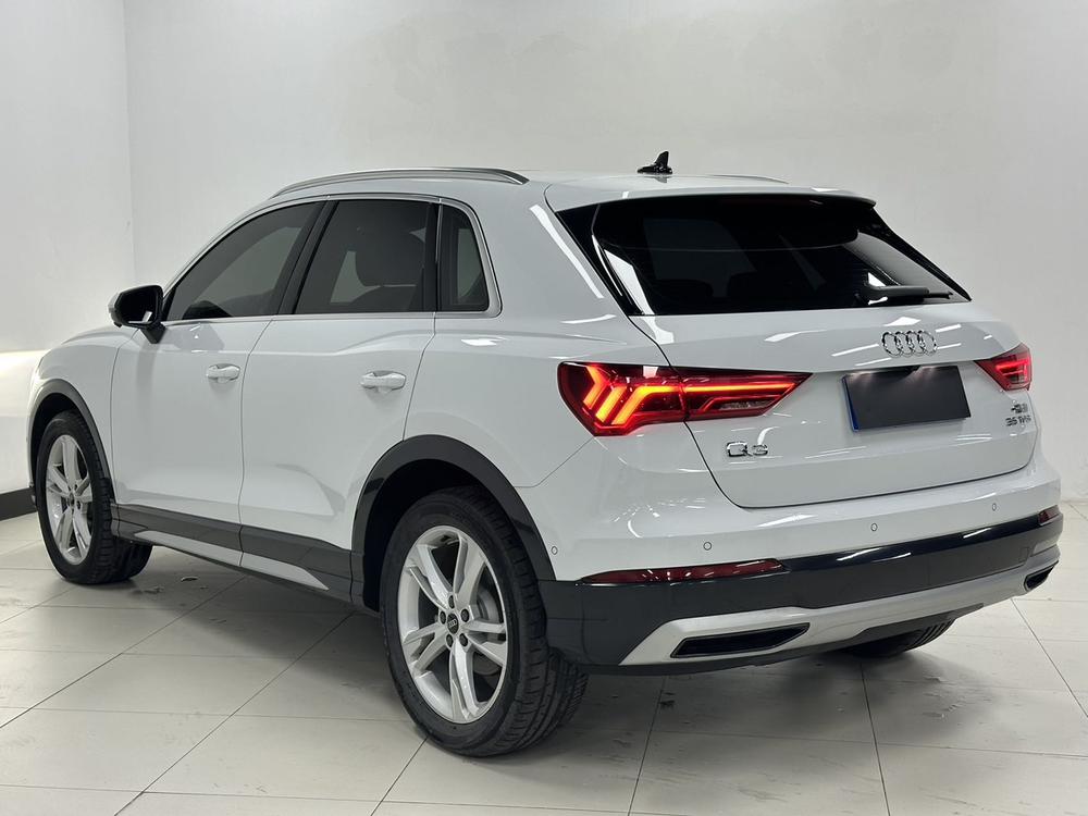 Audi Audi Q3