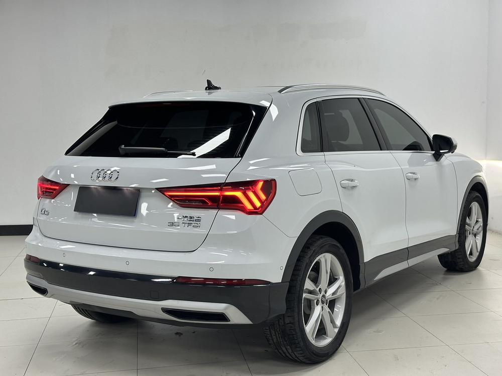 Audi Audi Q3