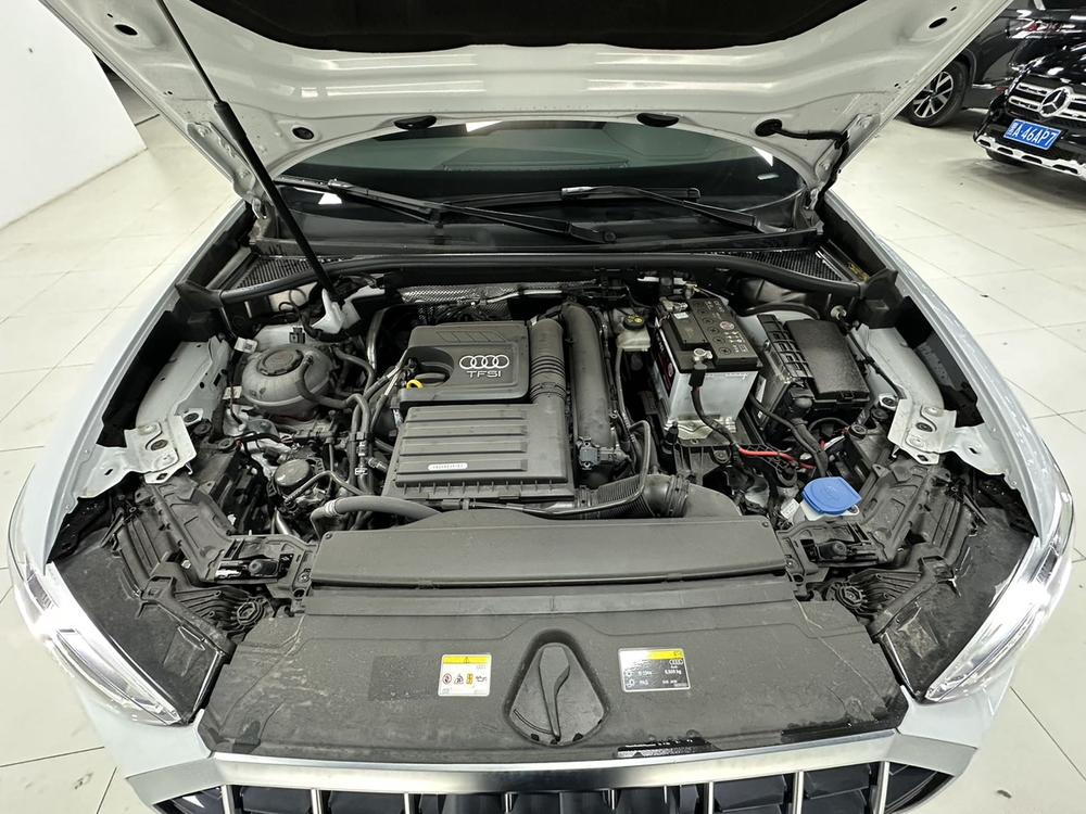 Audi Audi Q3
