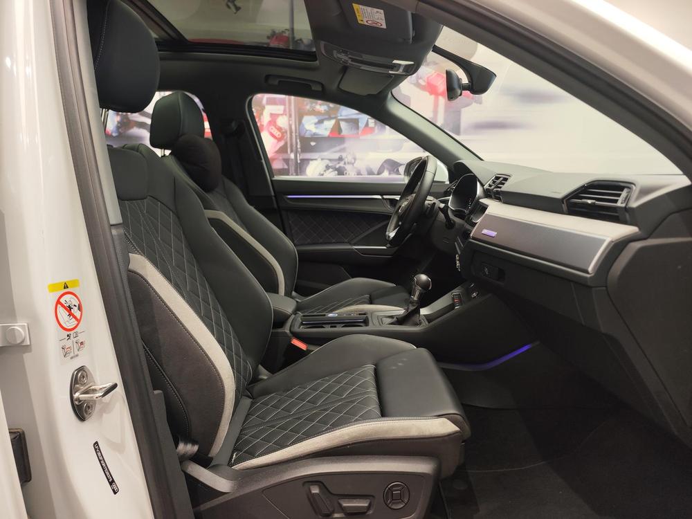 Audi Audi Q3