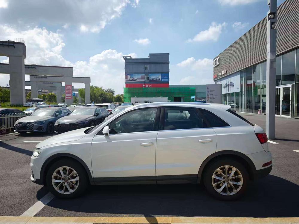 Audi Audi Q3
