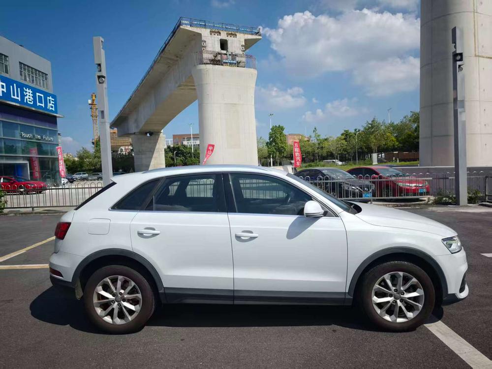 Audi Audi Q3