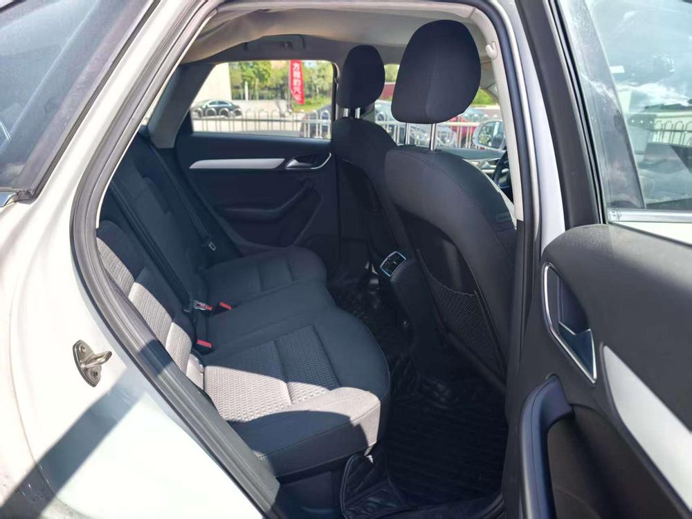 Audi Audi Q3