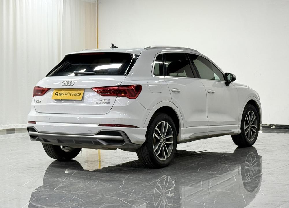 Audi Audi Q3