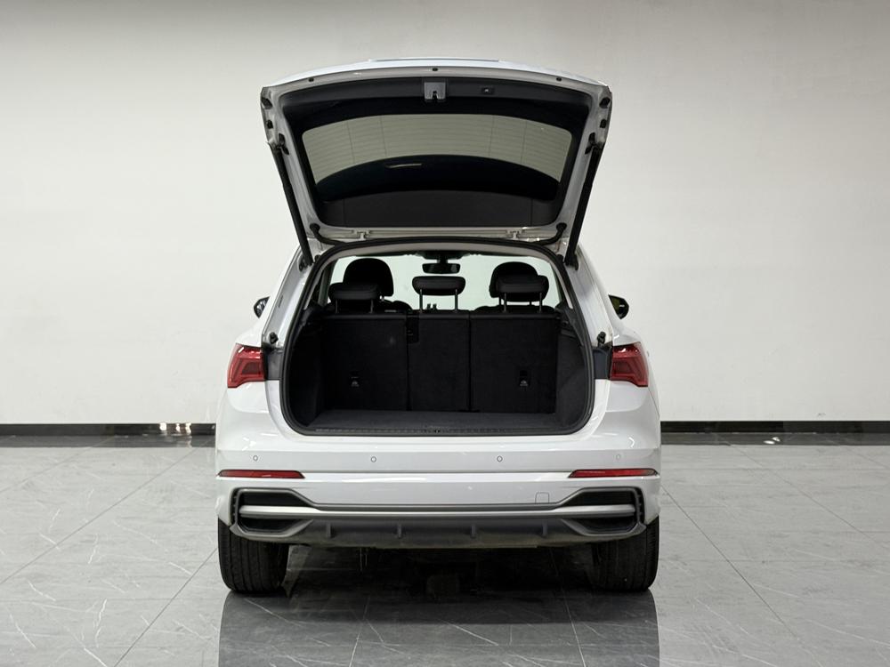 Audi Audi Q3