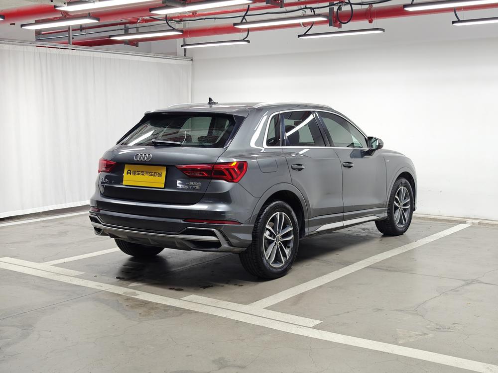 Audi Audi Q3