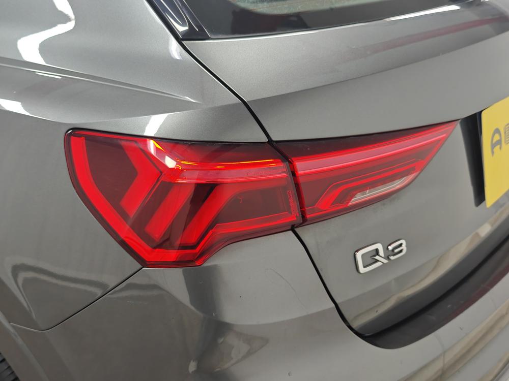 Audi Audi Q3