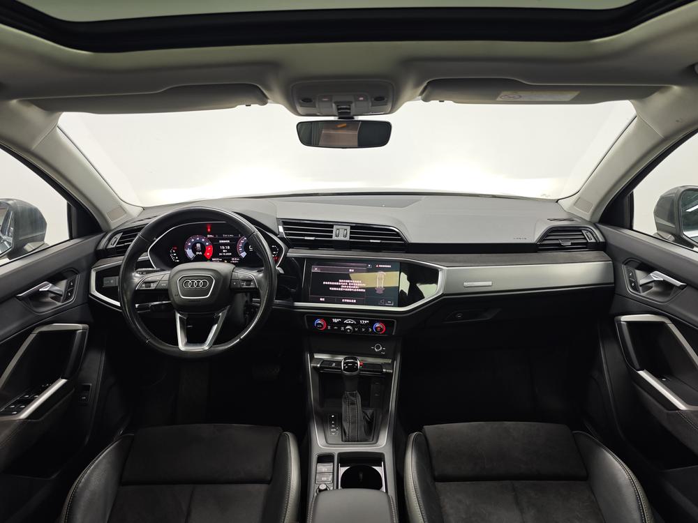 Audi Audi Q3