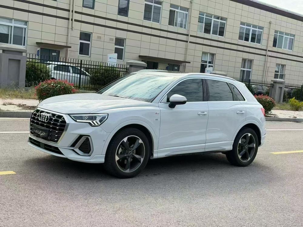 Audi Audi Q3