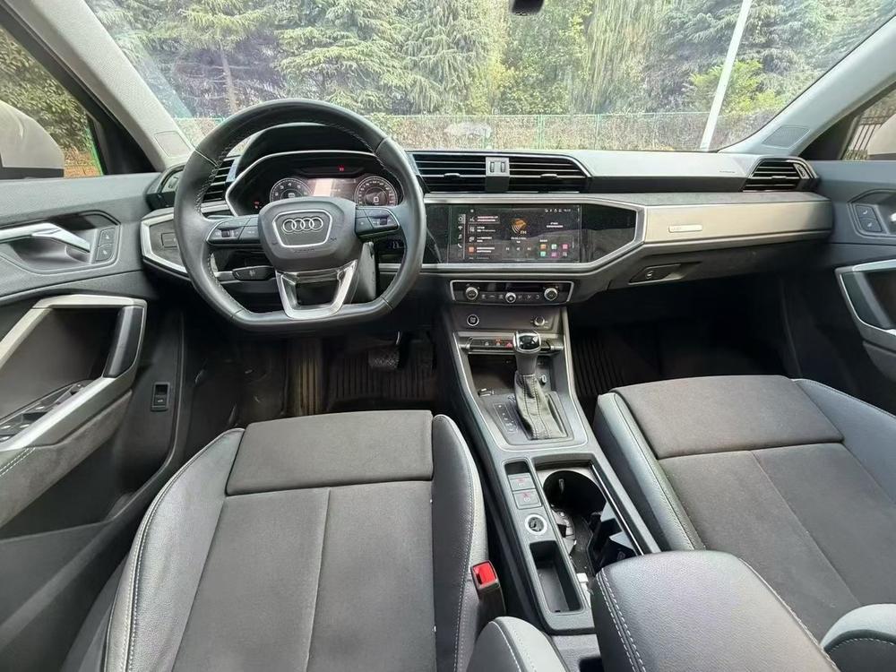 Audi Audi Q3