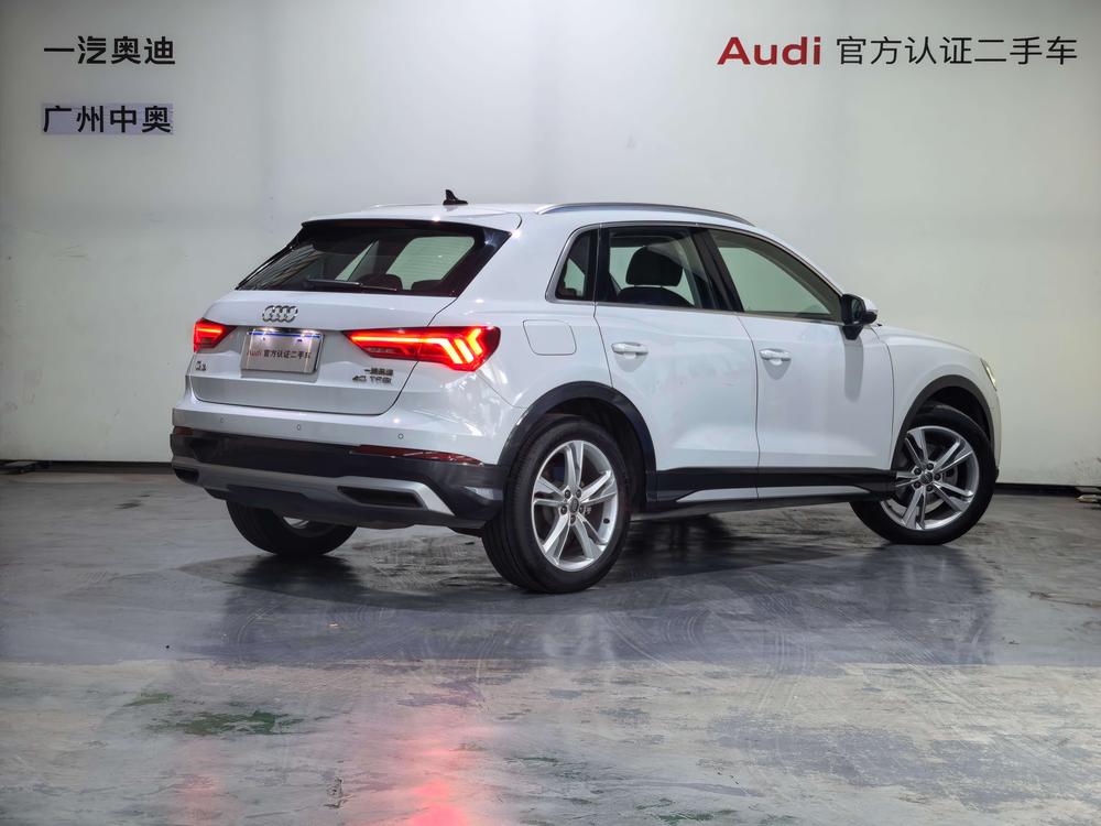 Audi Audi Q3