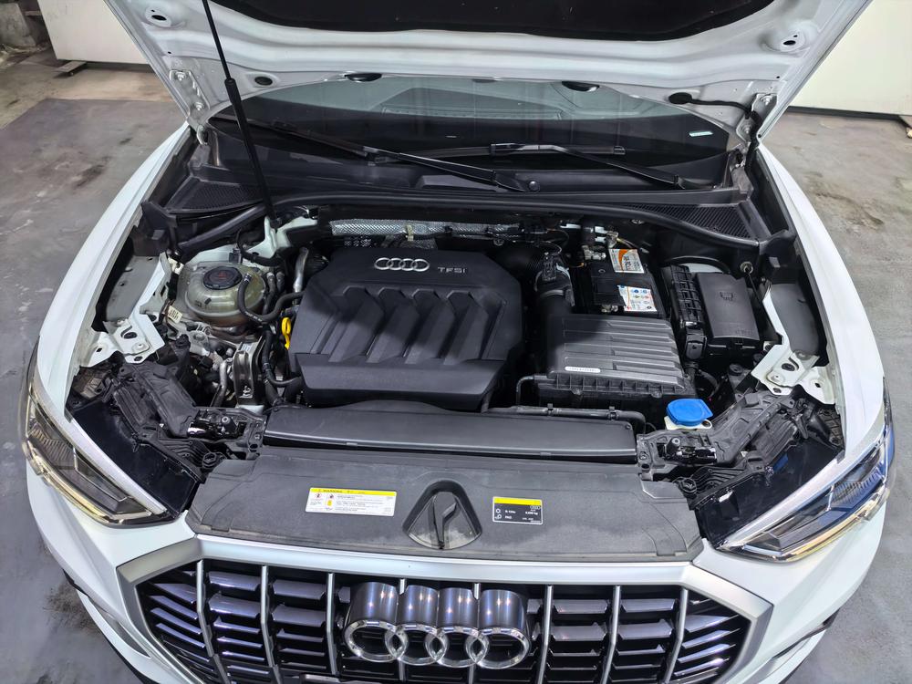Audi Audi Q3