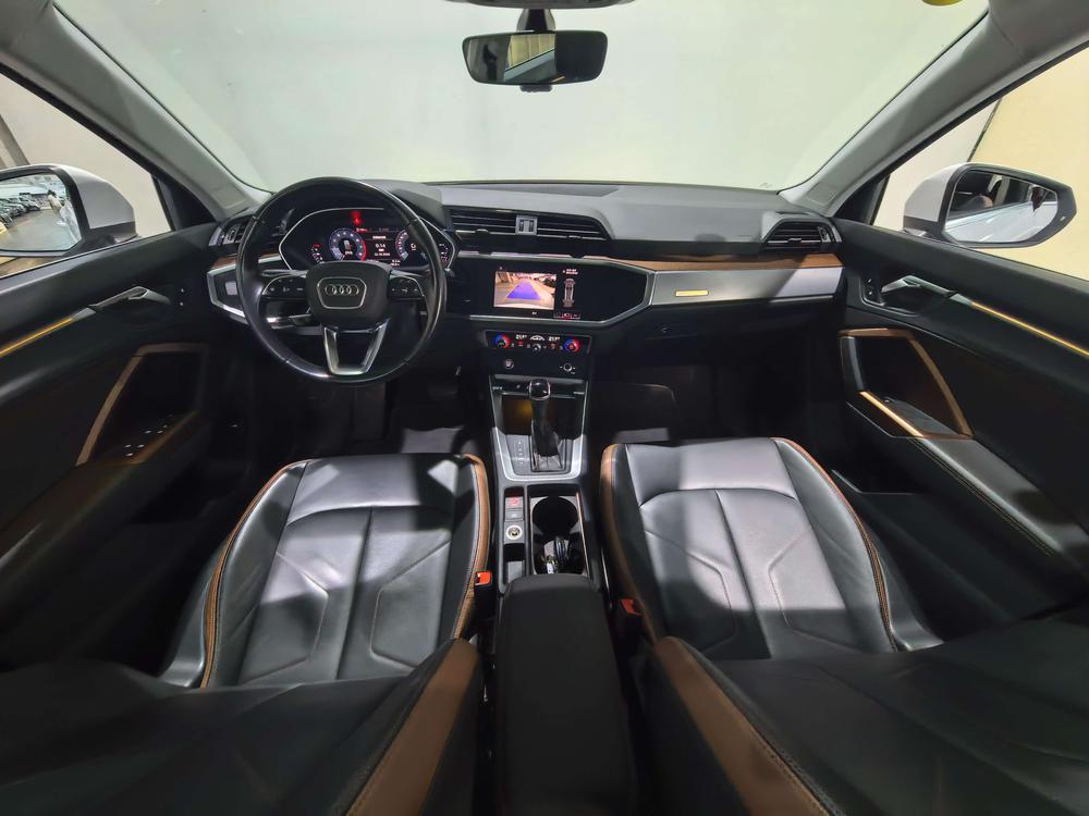 Audi Audi Q3