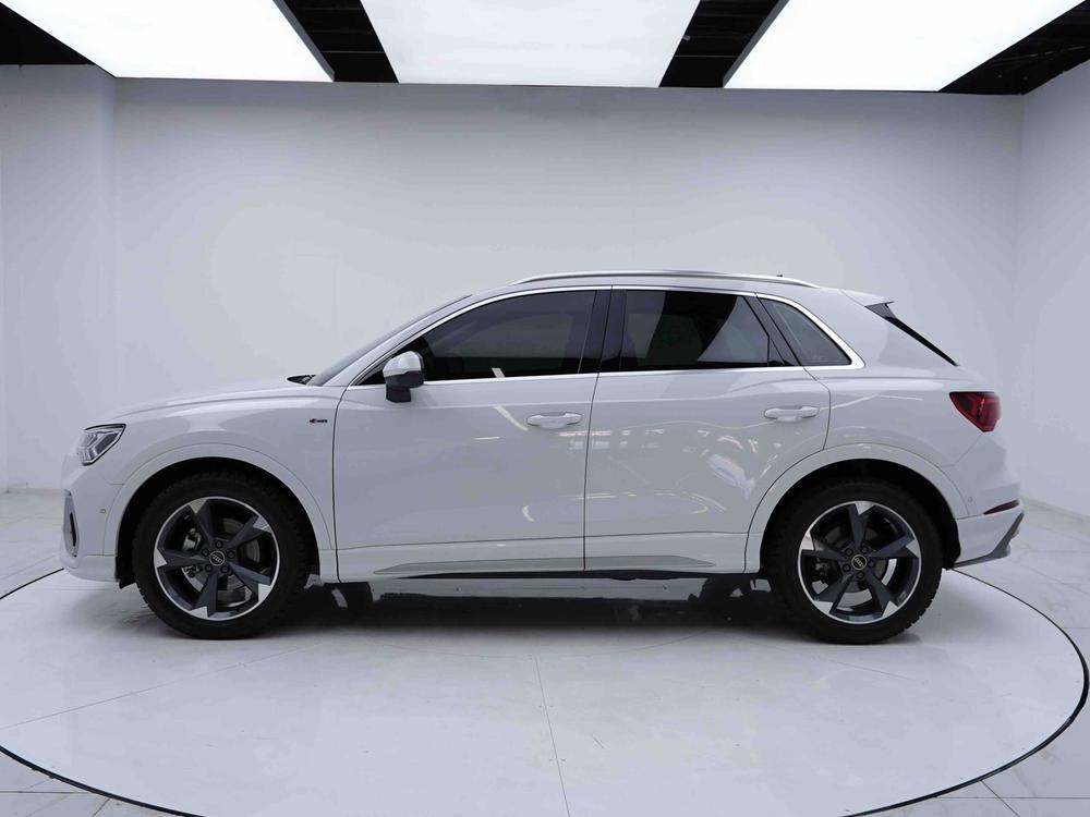 Audi Audi Q3