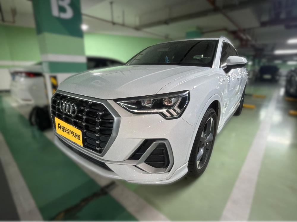 Audi Audi Q3
