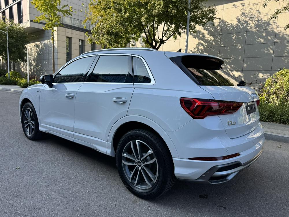 Audi Audi Q3