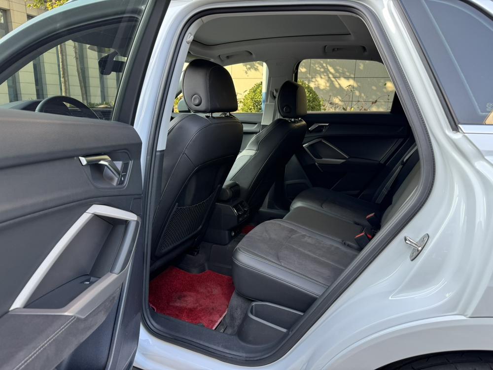 Audi Audi Q3