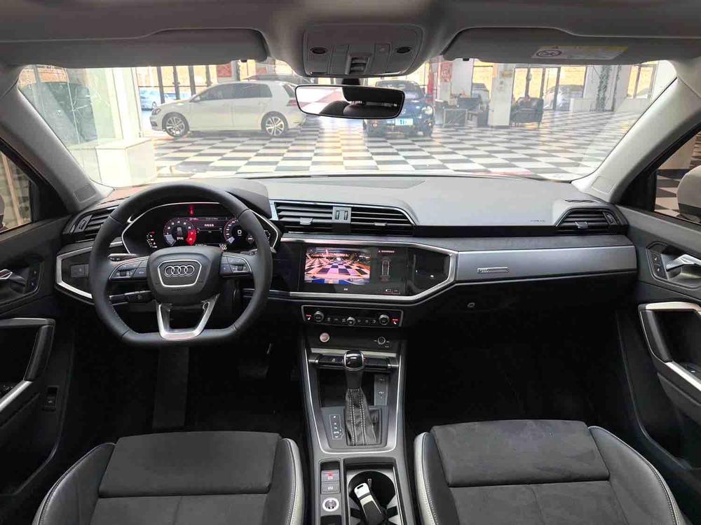 Audi Audi Q3