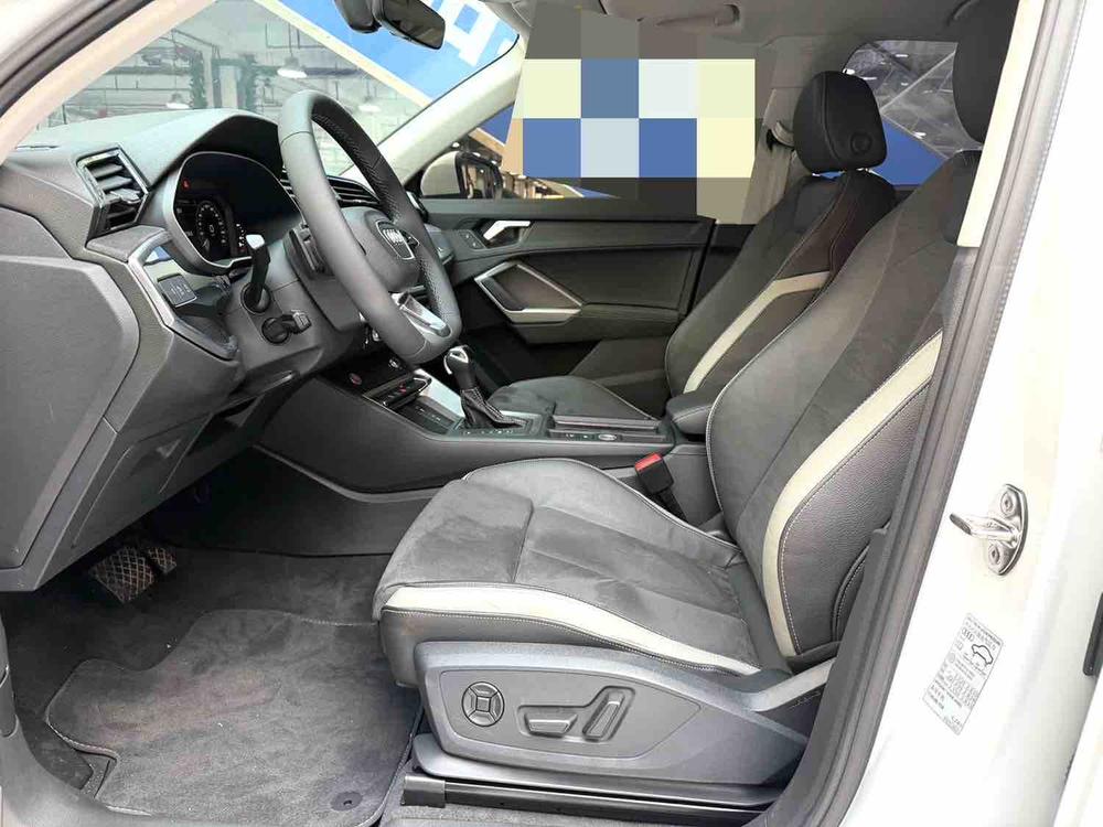 Audi Audi Q3