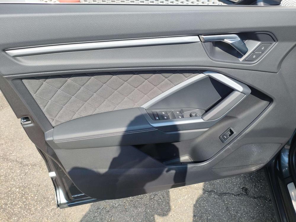 Audi Audi Q3