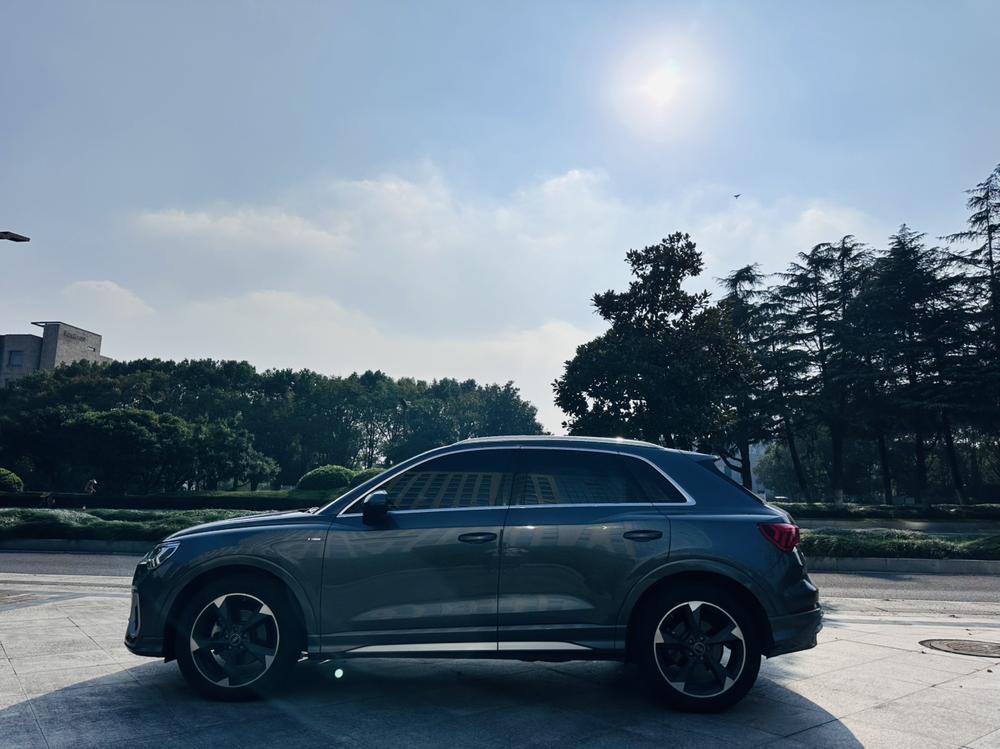 Audi Audi Q3