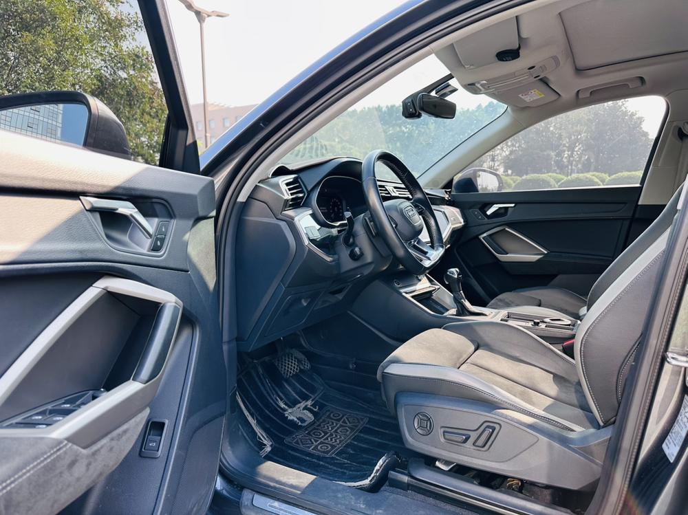 Audi Audi Q3
