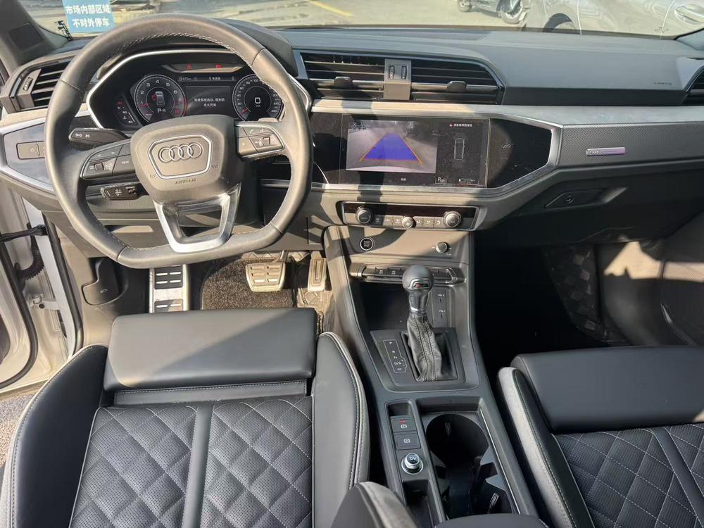 Audi Audi Q3