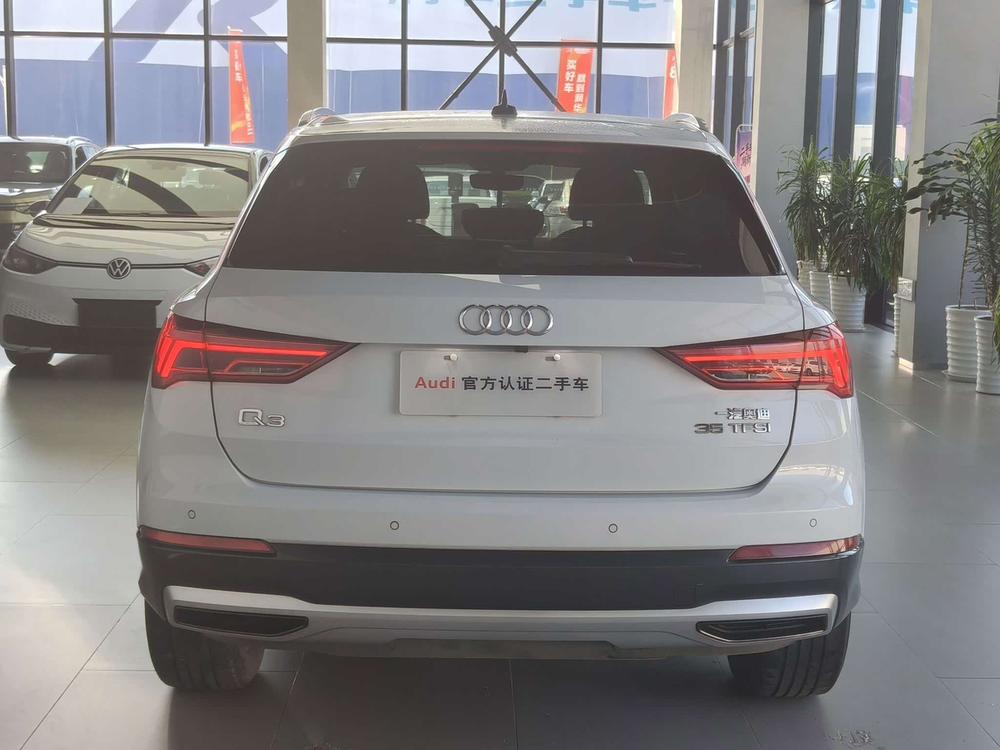 Audi Audi Q3