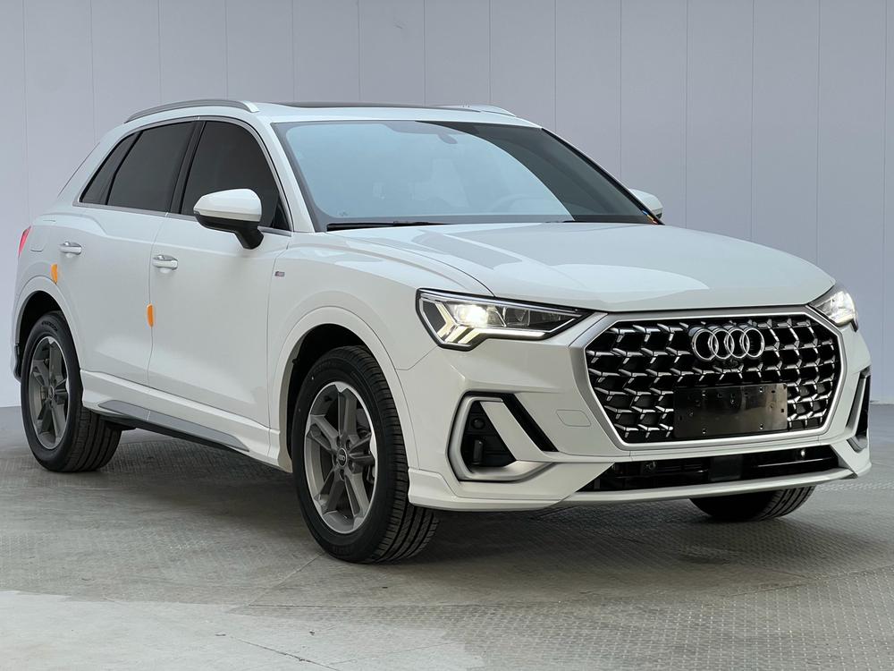 Audi Audi Q3