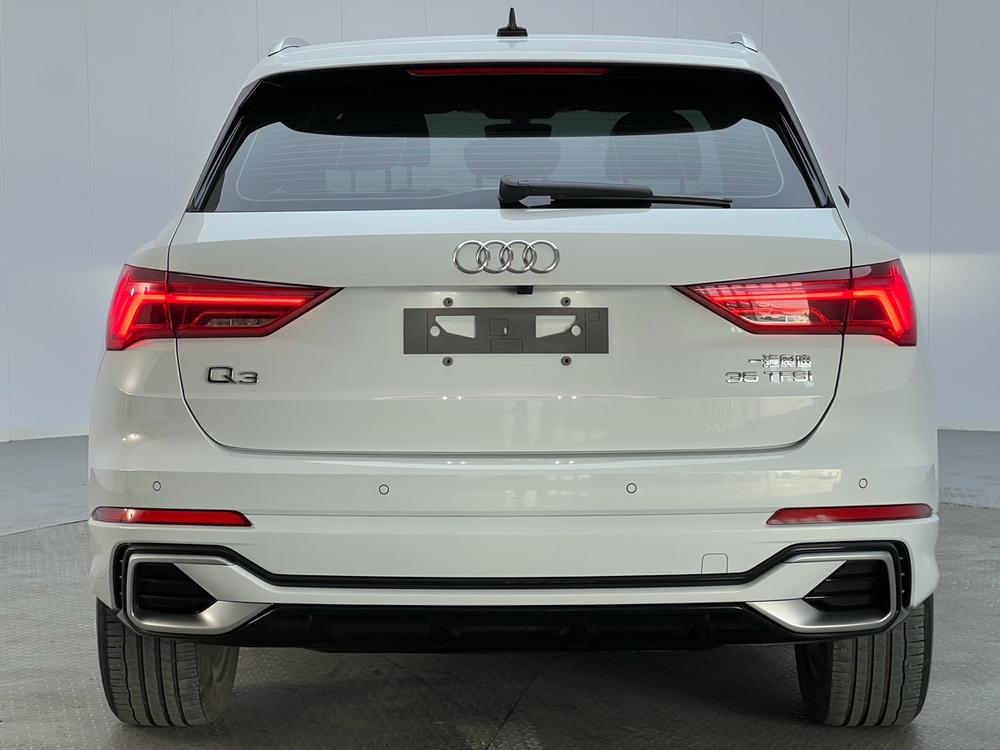Audi Audi Q3