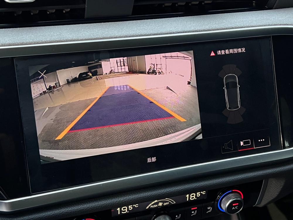 Audi Audi Q3