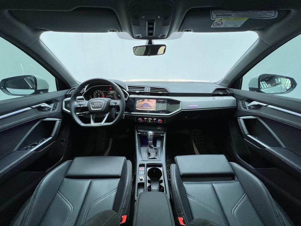 Audi Audi Q3