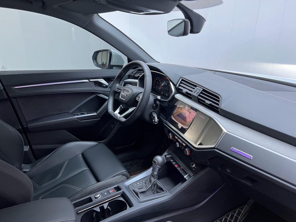 Audi Audi Q3