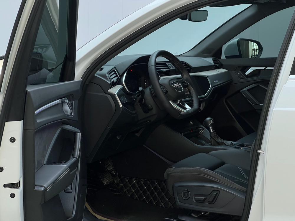 Audi Audi Q3