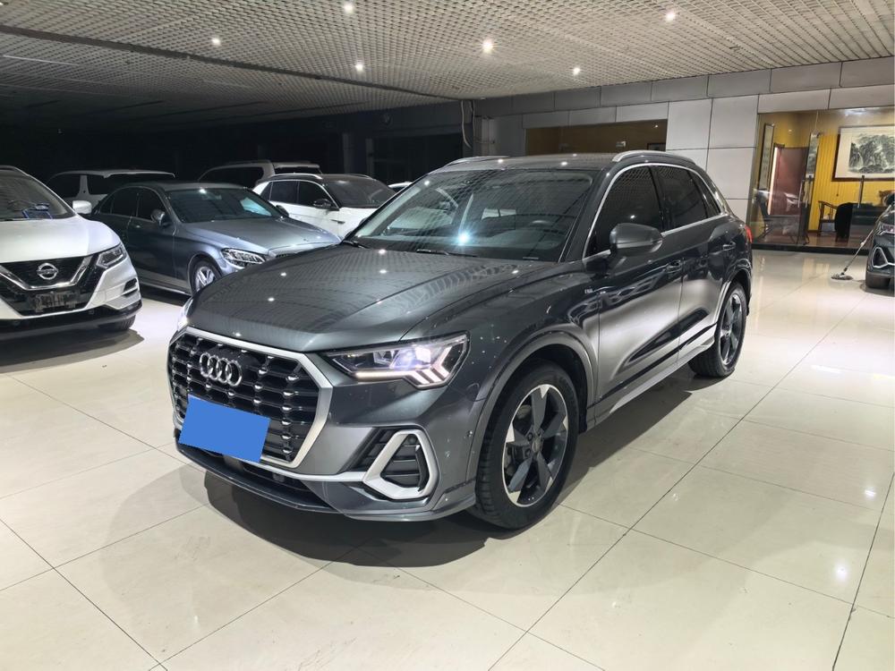 Audi Audi Q3