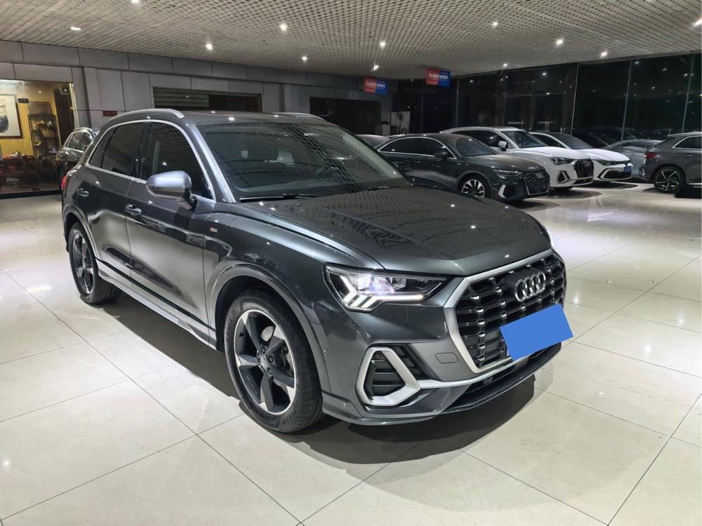 Audi Audi Q3