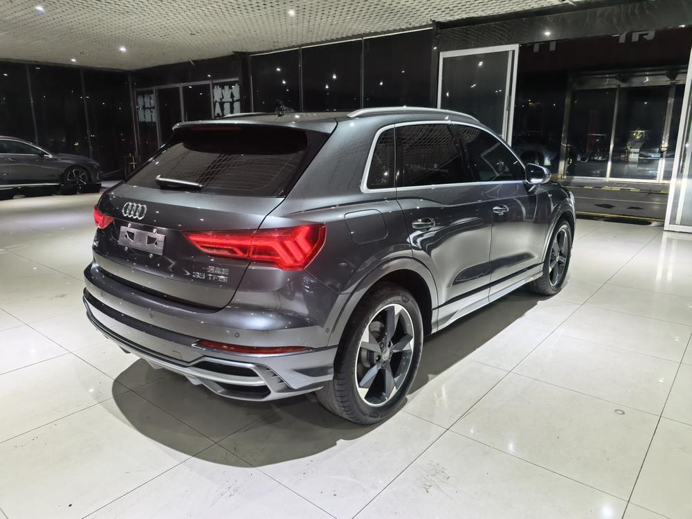 Audi Audi Q3