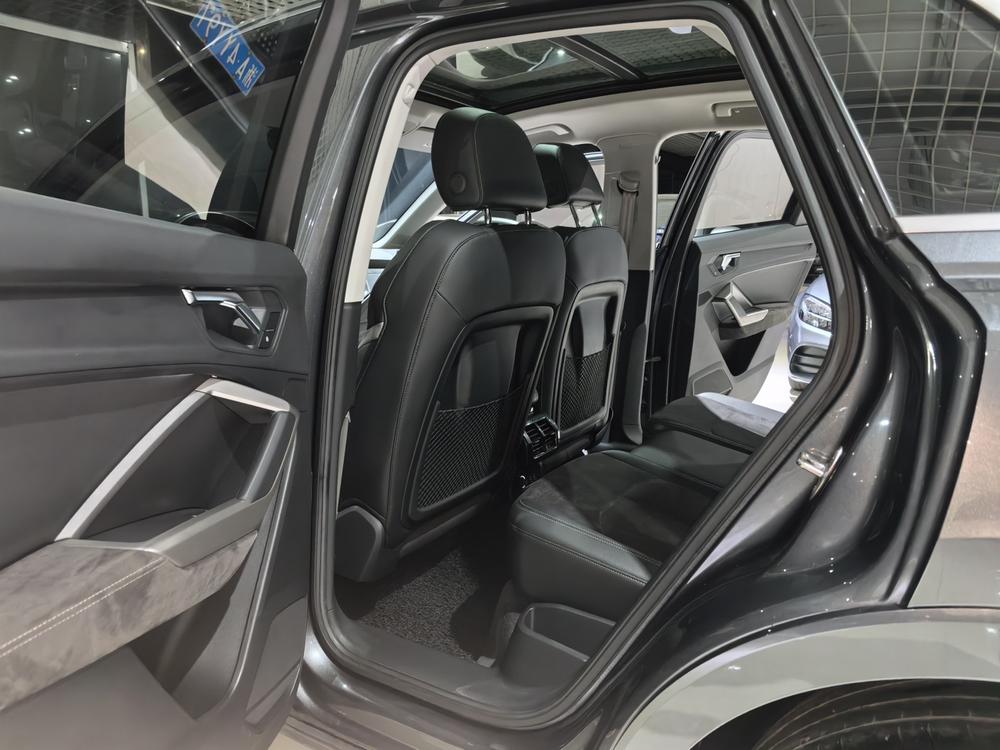 Audi Audi Q3