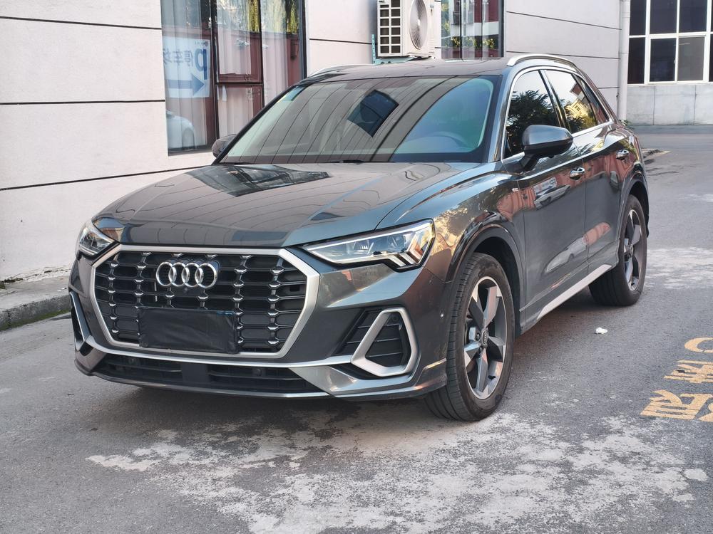 Audi Audi Q3