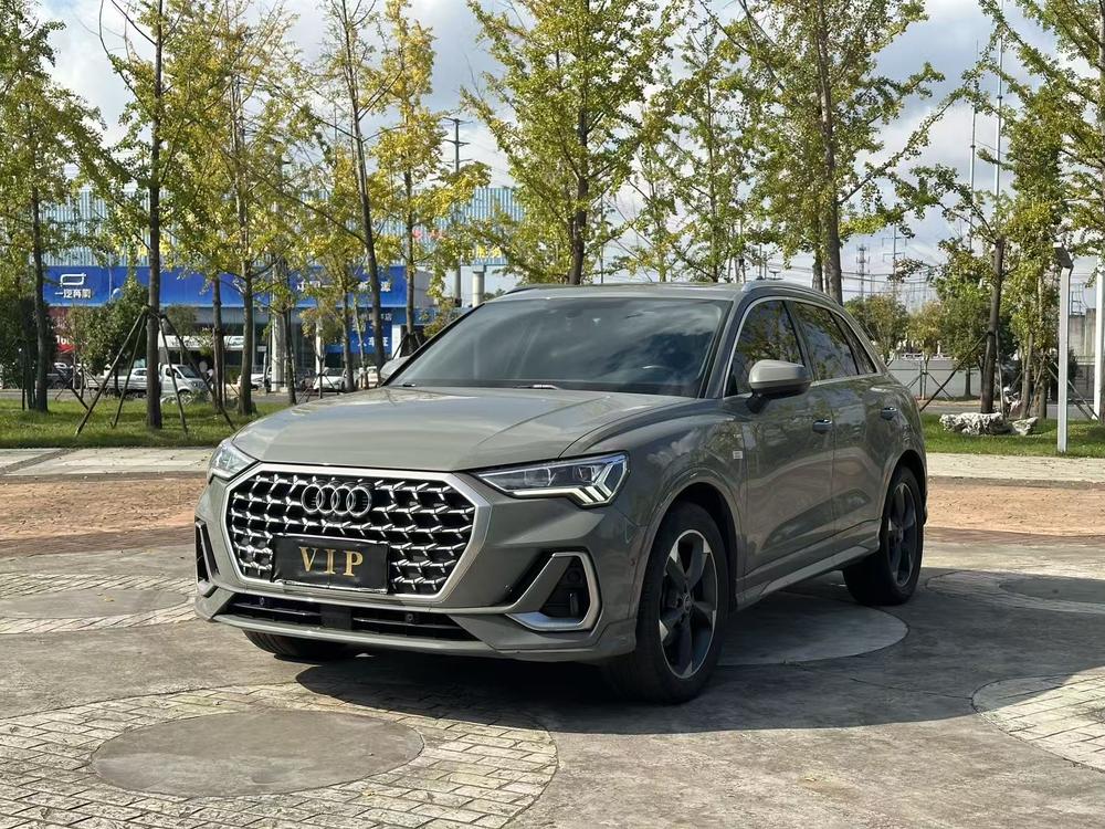 Audi Audi Q3