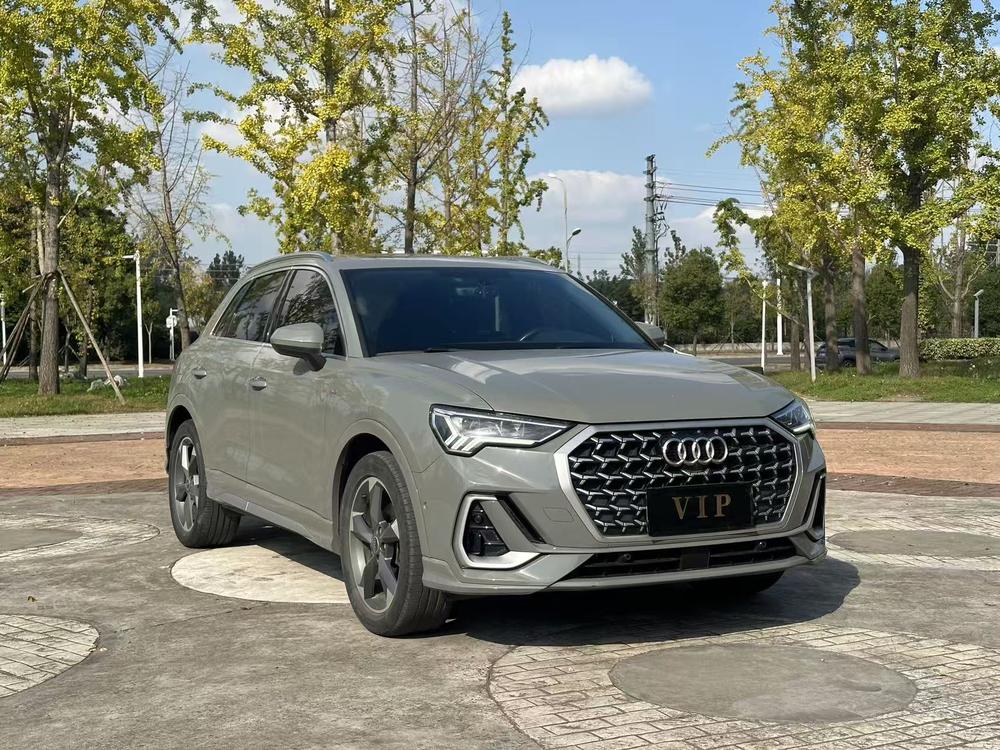 Audi Audi Q3