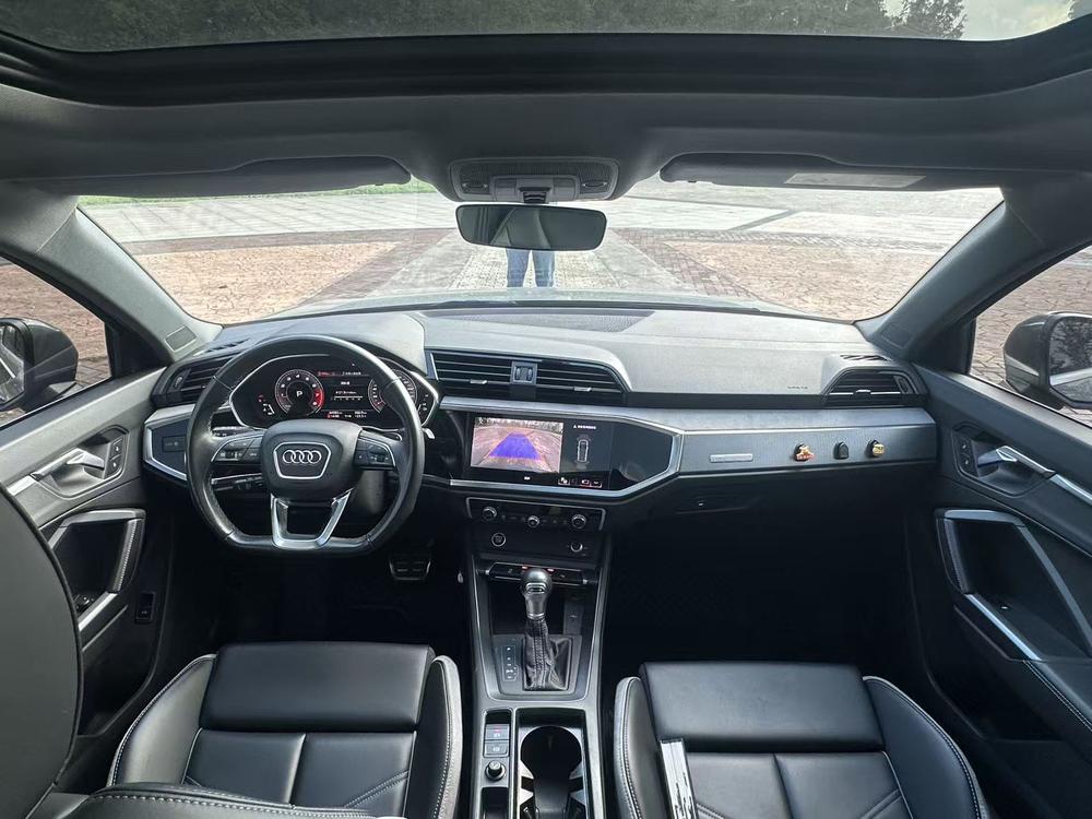 Audi Audi Q3