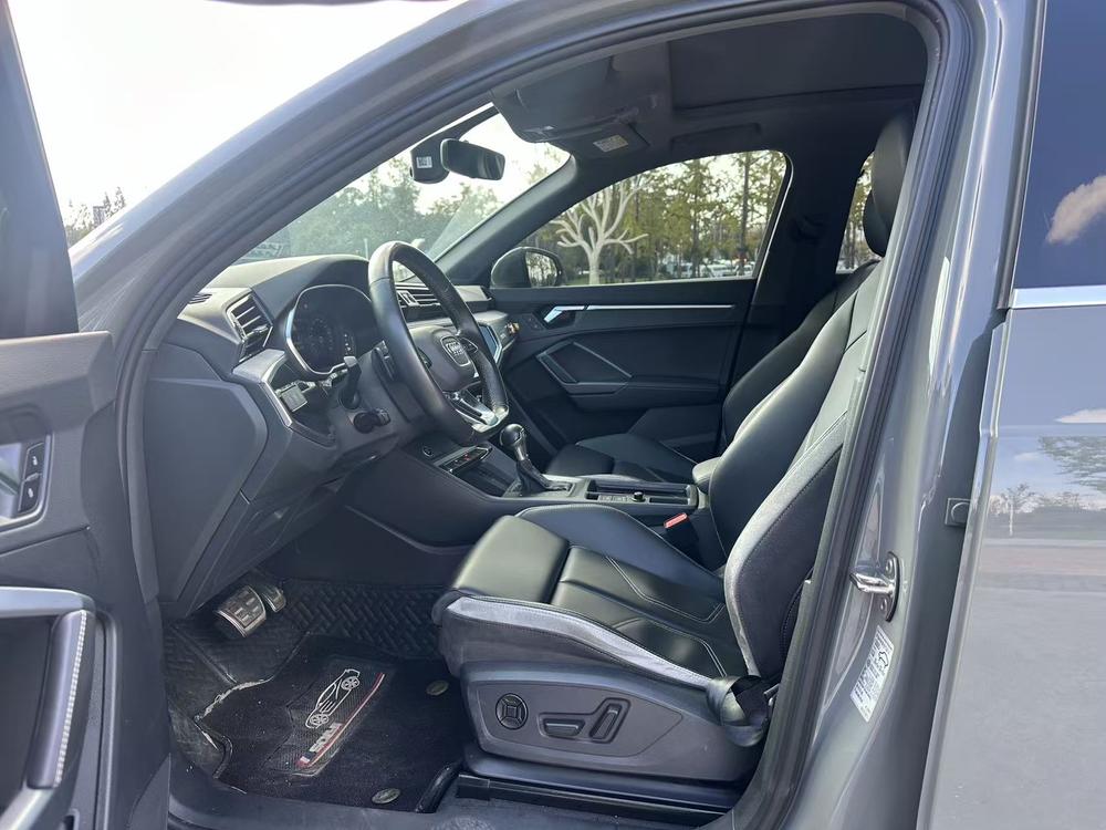Audi Audi Q3
