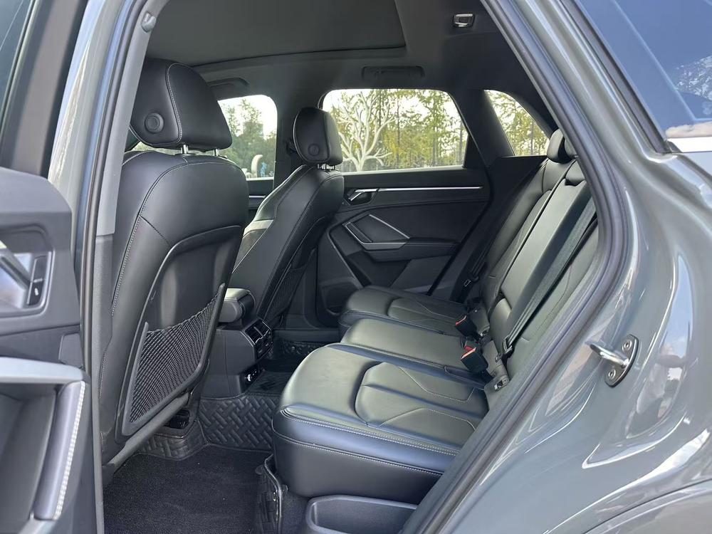 Audi Audi Q3