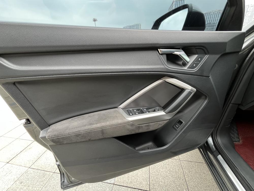Audi Audi Q3