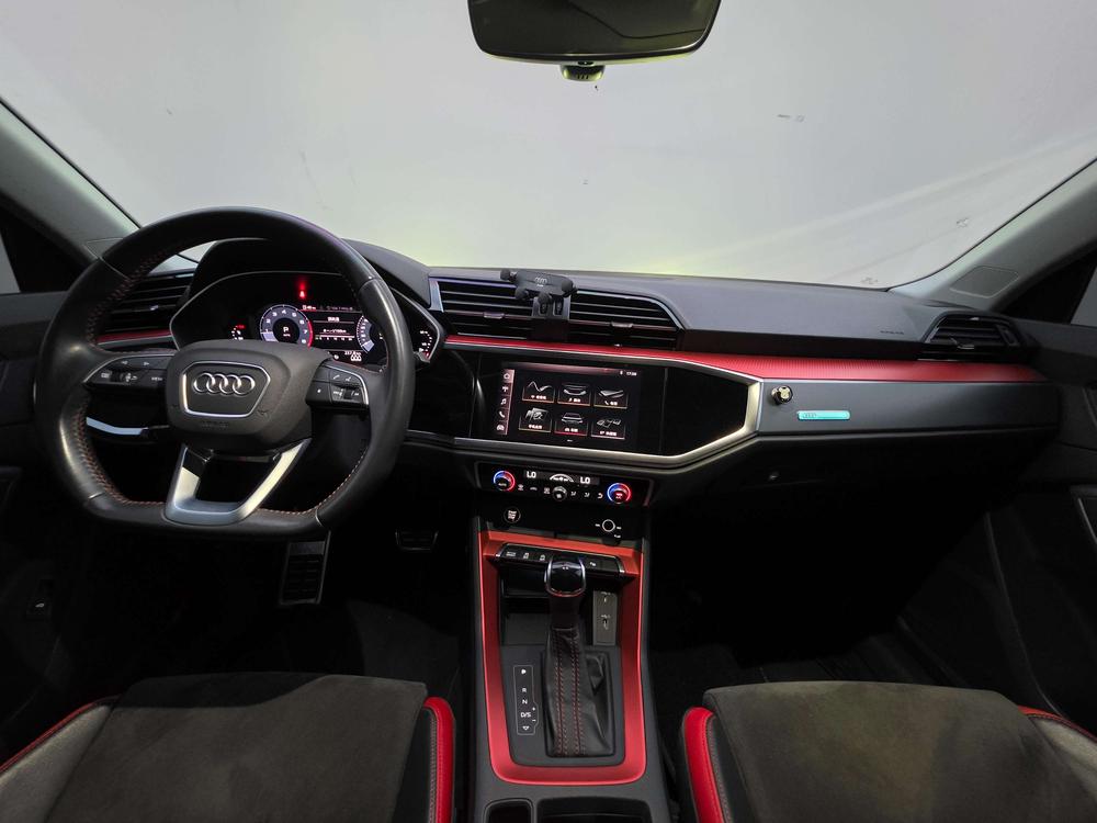 Audi Audi Q3