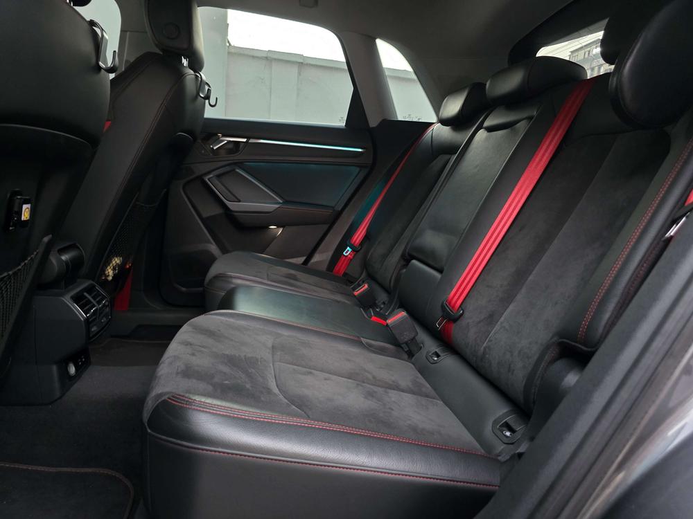 Audi Audi Q3