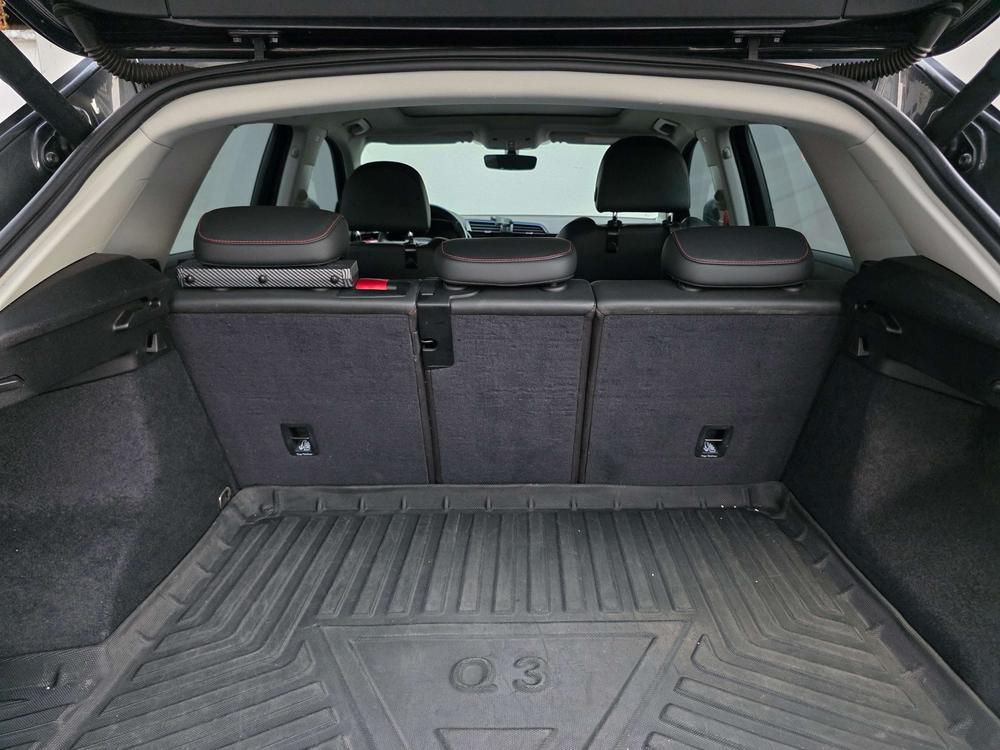 Audi Audi Q3